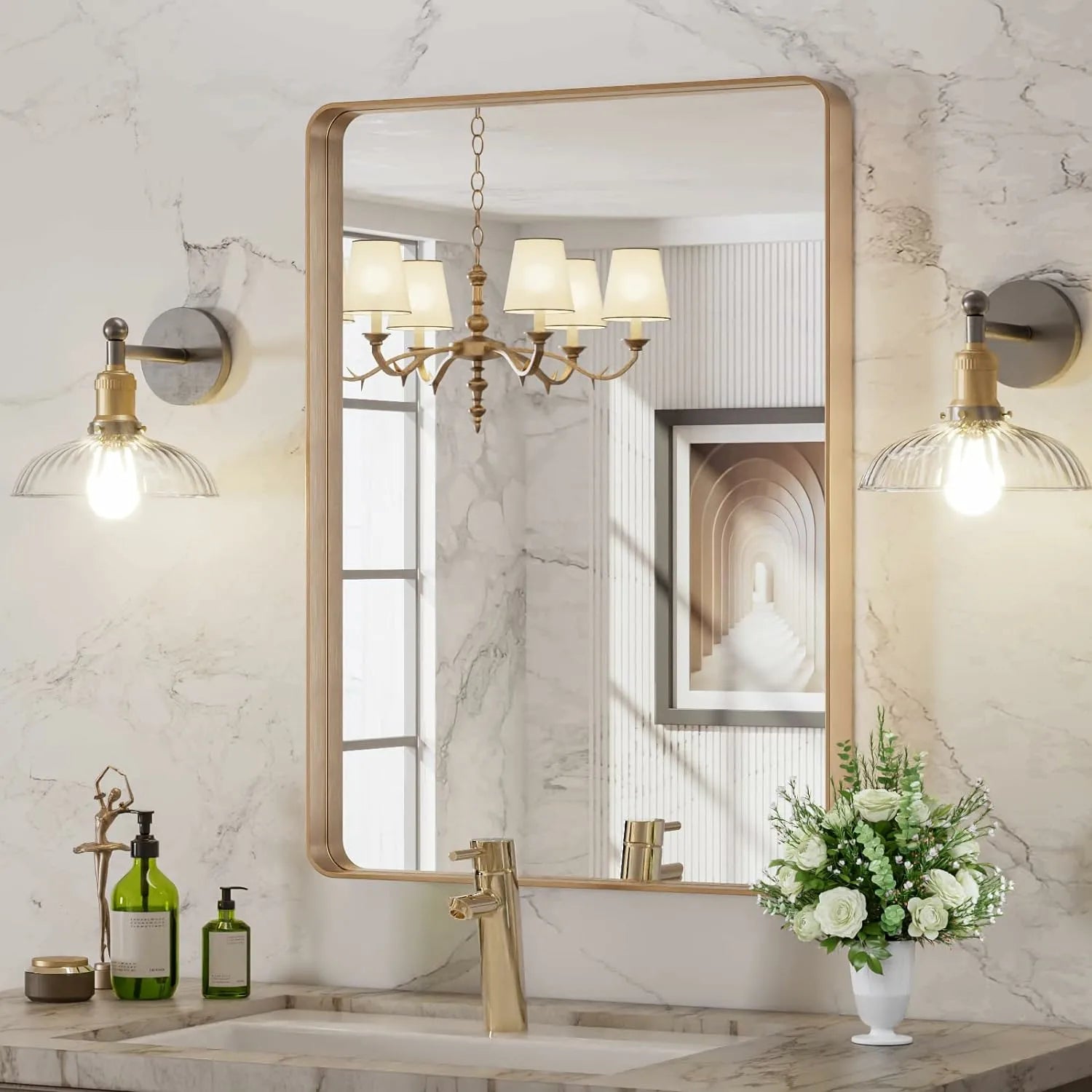 Wall-Mounted Anti-Rust Rounded Rectangle Gold Frame Mirror