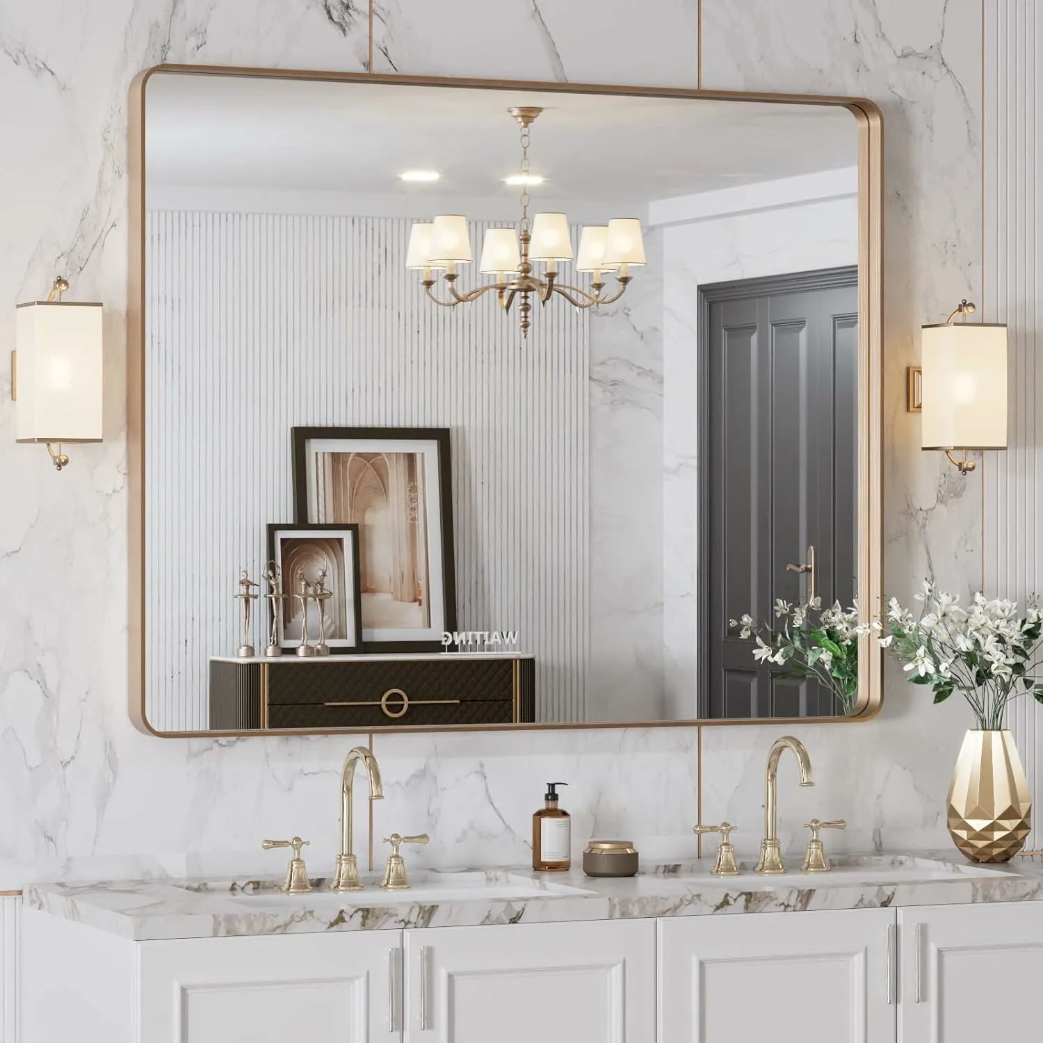 Anti-Rust Tempered Glass Gold Bathroom Mirror Hangs Horizontally or Vertically